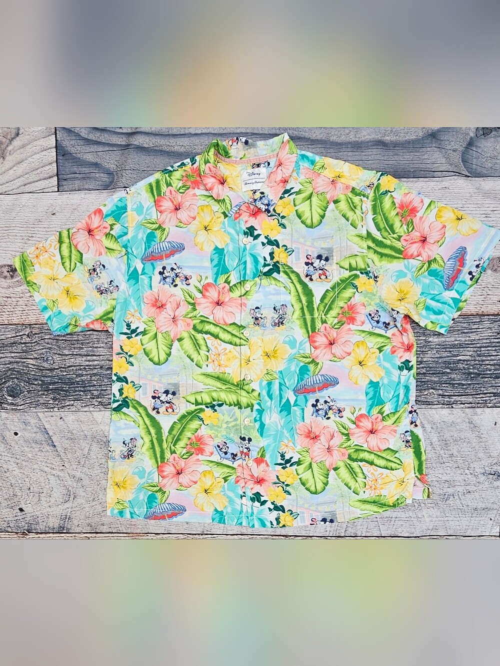 Tommy Bahama x Disney Hawaiian Shirt Men's 2XL Big Aloha Mickey Minnie Mouse